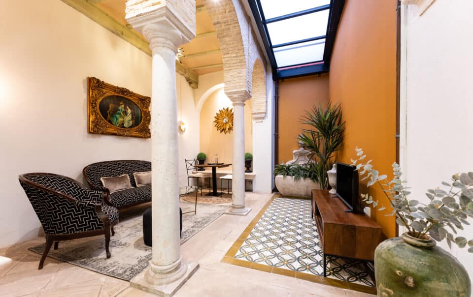 Teatro Suites Malaga Patio